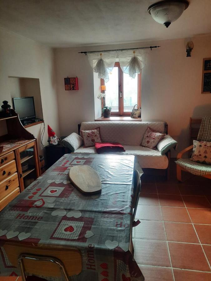 Casa Indipendente Val D'Ayas - Challand Saint Anselme Bagian luar foto