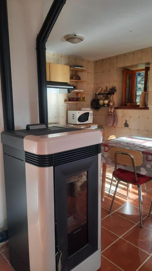 Casa Indipendente Val D'Ayas - Challand Saint Anselme Bagian luar foto